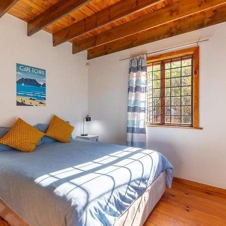 Lark House, Peaceful Mountain Home With Ocean Views And Power Backup Cape Town Bagian luar foto