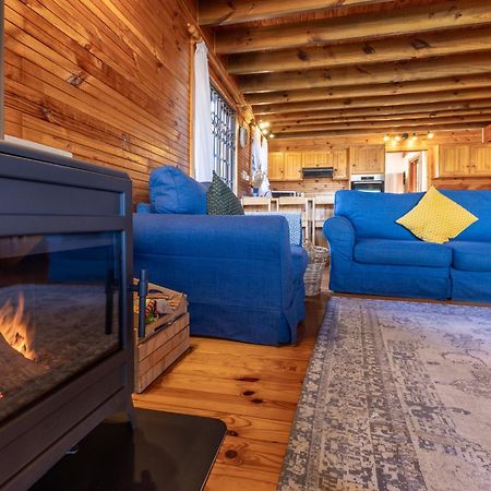 Lark House, Peaceful Mountain Home With Ocean Views And Power Backup Cape Town Bagian luar foto