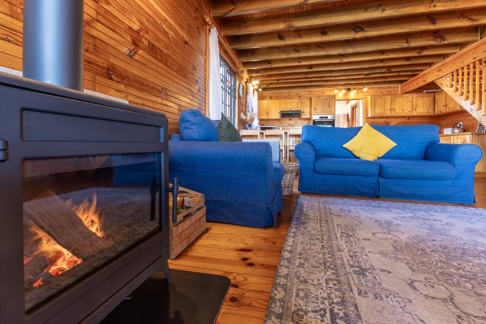 Lark House, Peaceful Mountain Home With Ocean Views And Power Backup Cape Town Bagian luar foto