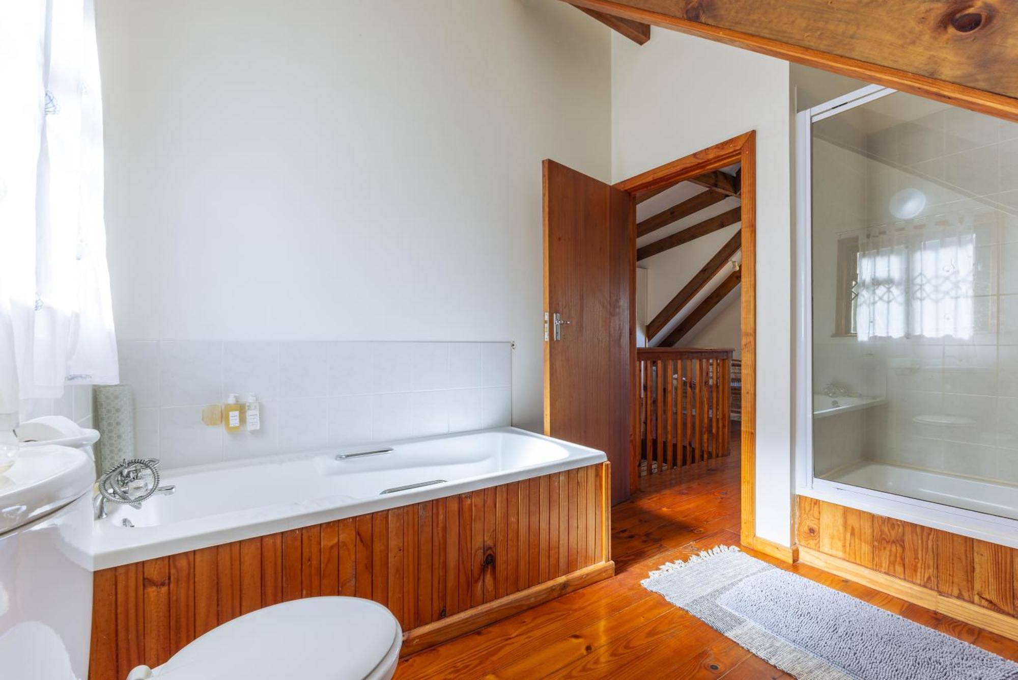 Lark House, Peaceful Mountain Home With Ocean Views And Power Backup Cape Town Bagian luar foto
